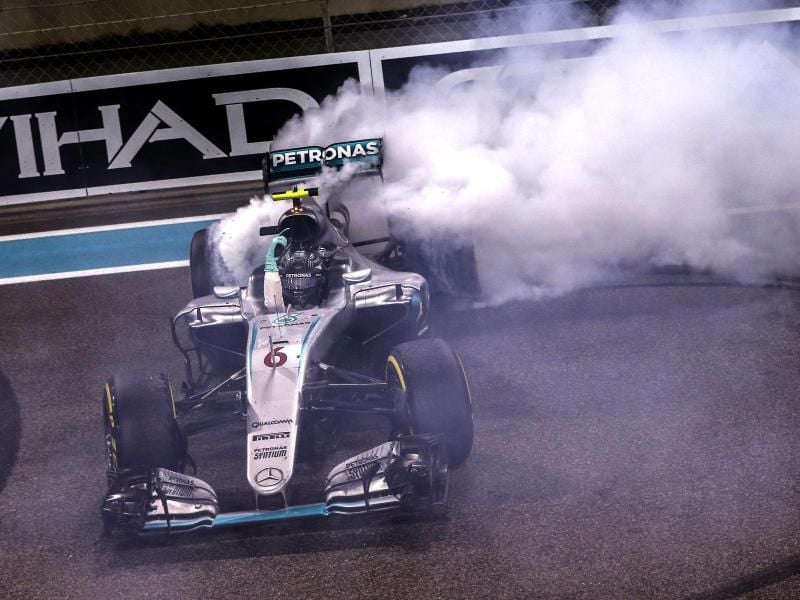 Wie Vater Keke ist nun auch Nico Rosberg ein Weltmeister. Foto: Srdjan Suki