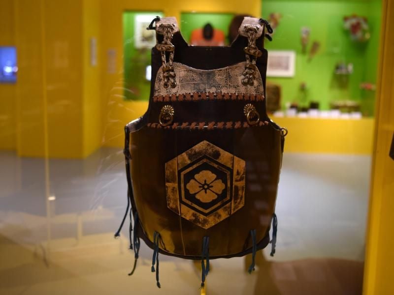 Ein Brustpanzer aus der Edo-Zeit (1600-1868). Foto: Carmen Jaspersen