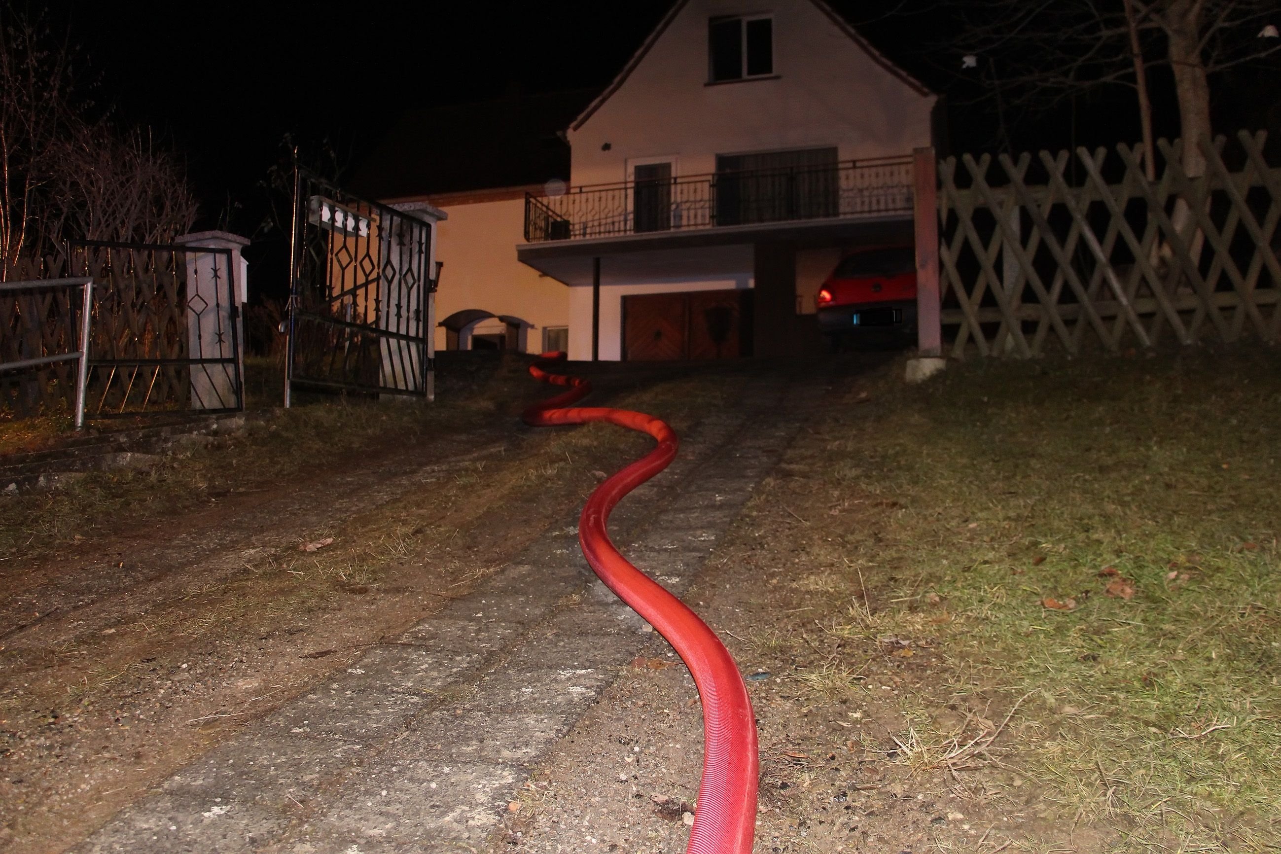 Bei dem Hausbrand in Wippra im Dezember 2016 wurden neun Menschen verletzt. Ein technischer Defekt wurde nun als Ursache ausgemacht.