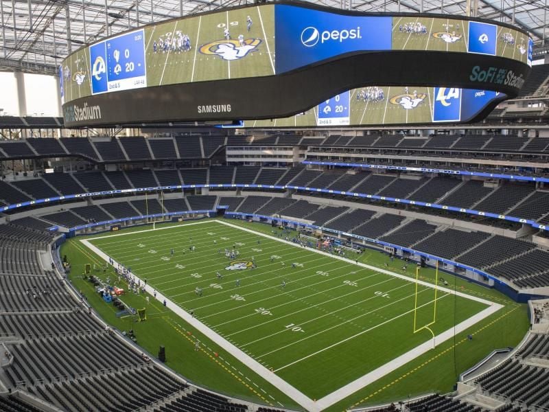 Die beiden NFL-Teams LA Rams und LA Chargers spielen bis auf weiters im neuen Stadion ohne Zuschauer. Foto: Kyusung Gong/AP/dpa