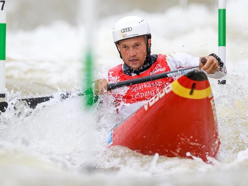 Anton hat auch das zweite Duell auf dem Weg zur Olympia-Qualifikation gegen Sideris Tasiadis gewonnen. Foto: Jan Woitas/dpa/Archivbild