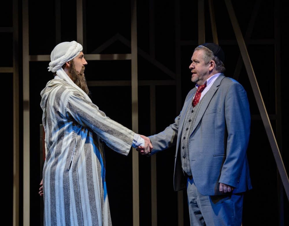 Ginge es nach ihnen, gäbe es keine Kriege: Saladin (Markus Lingstädt, li.) und Nathan (Michael Günther)