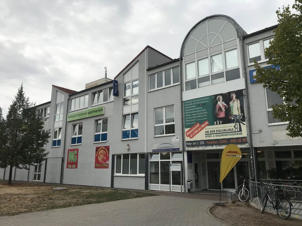 Das Einkaufszentrum an der Eselsmühle in Neustadt
