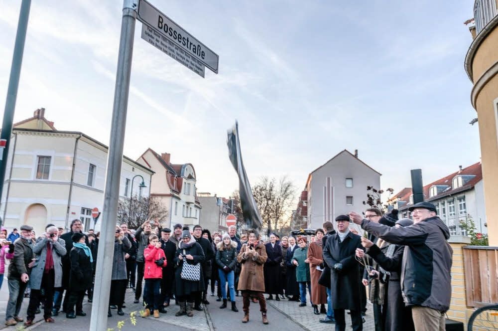 Zwischen Friedrich- und Sternstraße heißt die vormalige Heubnerstraße jetzt Bossestraße.
