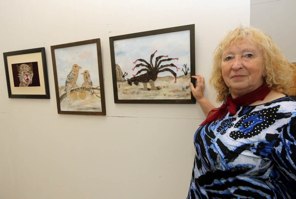 Klöppel-Kunstwerke von Edelgard Sängerlaub aus Krostitz bei Leipzig sind seit Freitag im Schloss Lichtenburg zu sehen. Gezeigt werden sie bis Ende August.