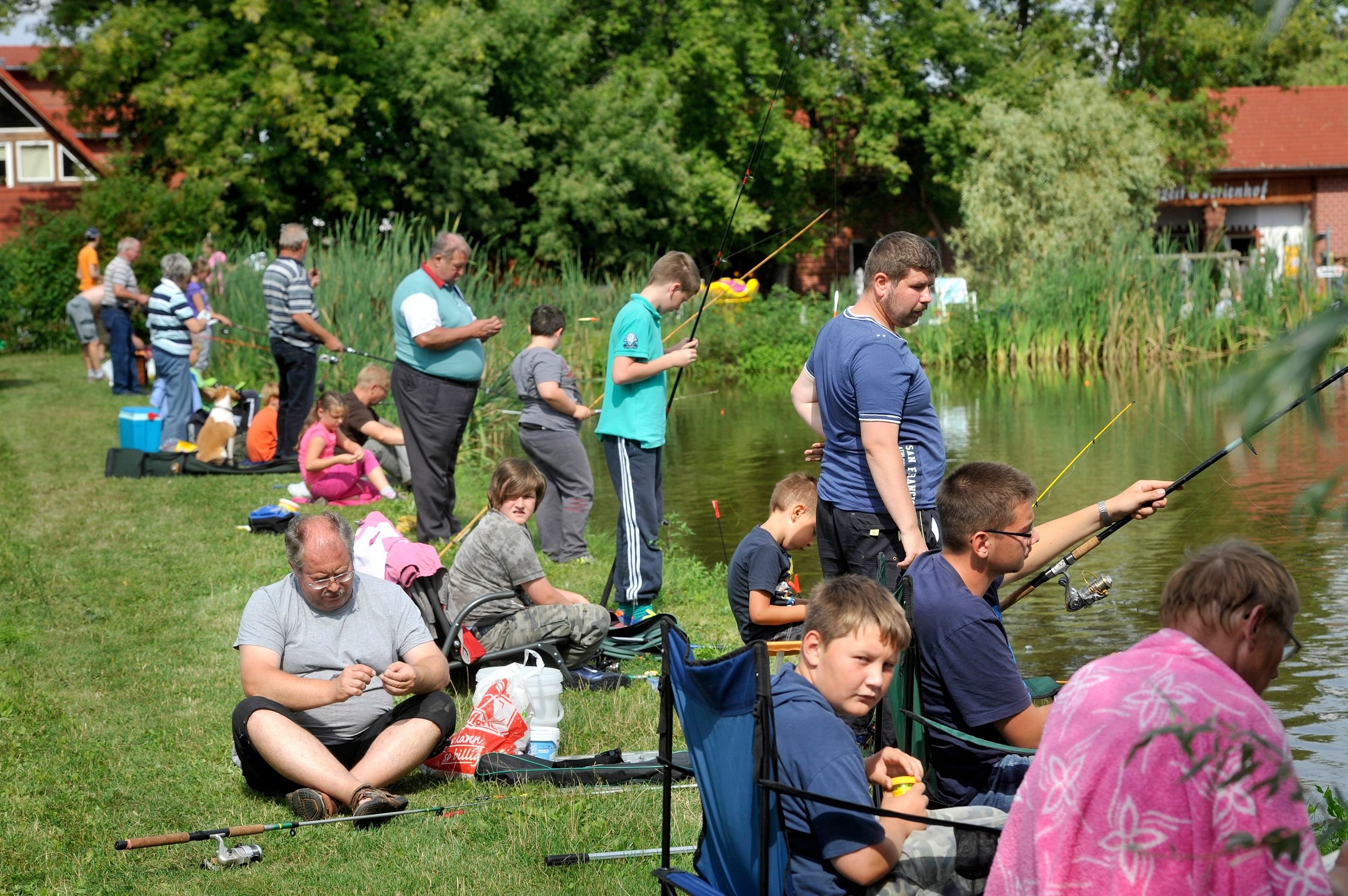 Besucher des MZ-Ferientags können am Paschlewwer Ferienhof wieder angeln.