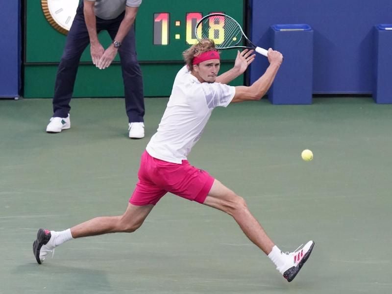 Das Drittrundenspiel zwischen Zverev und Mannarino hatte mit einigen Stunden Verspätung begonnen. Foto: Frank Franklin II/AP/dpa