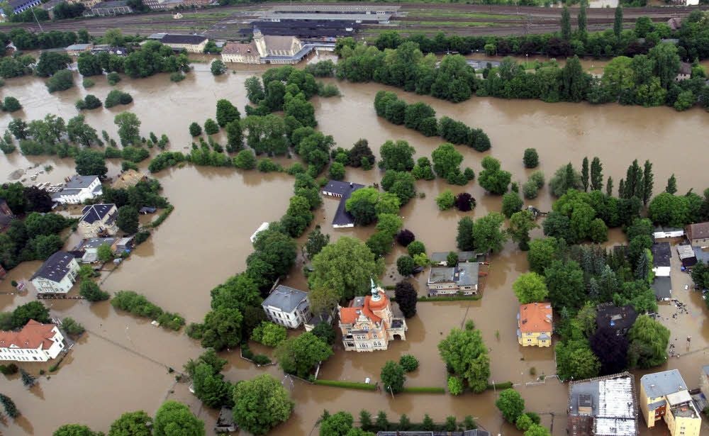 Rückblick Auf Das Hochwasser: Rückblick Jahrhunderthochwasser: Sachsen ...