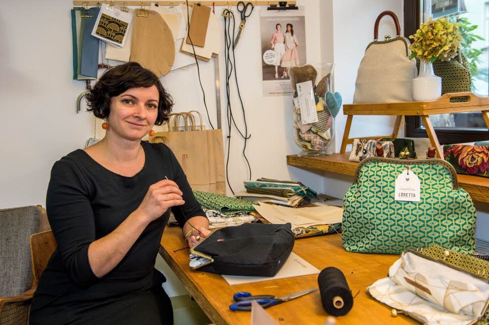 Handtaschen für viele Gelegenheit fertigt Ulrike Kettlitz in ihrem Atelier. Jedes Exemplar ist einmalig.