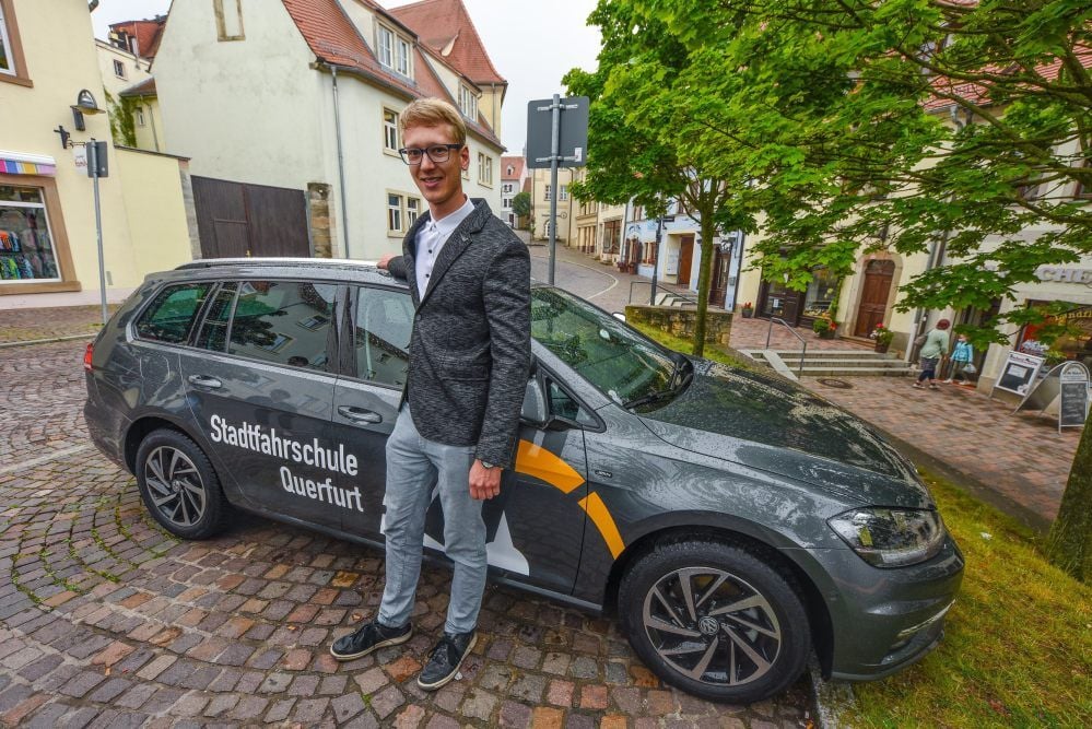 Patrick Elix wird am 1. Juli die Stadtfahrschule Querfurt eröffnen.