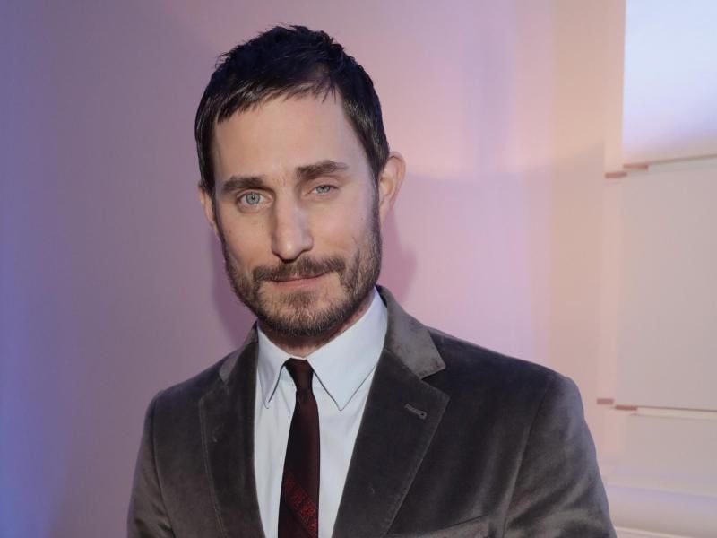 Lass uns reden: Der Schauspieler wünscht sich einen offeneren Umgang mit Sexualität. Foto: Jörg Carstensen