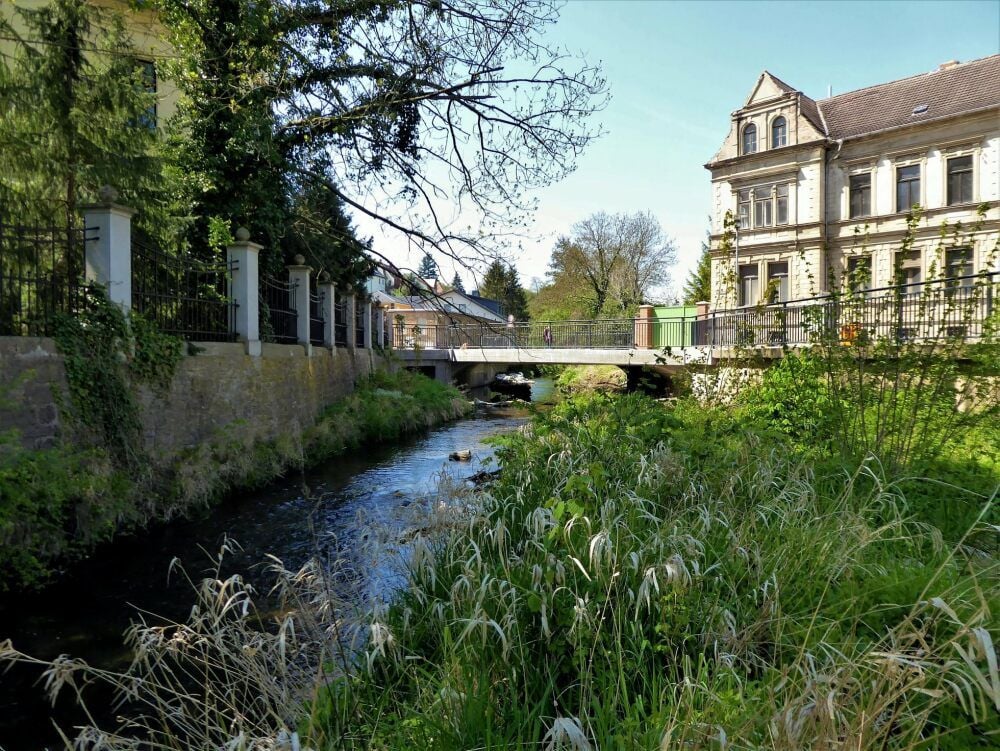 Die Brücke über die Eine Unter der Burg in Aschersleben.