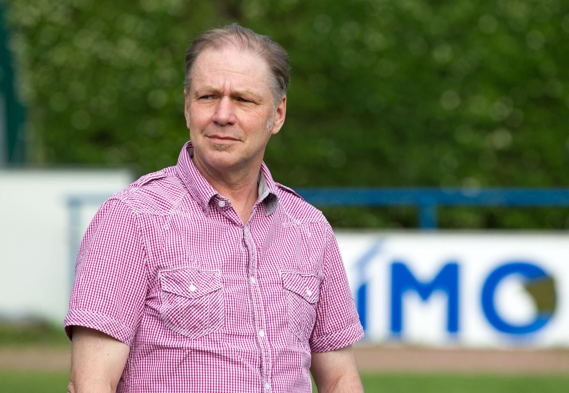 Trainer Detlef Schößler hätte nach dem Verbandsliga-Auftakt genug Kritikpunkte für eine Ansprache sammeln können.