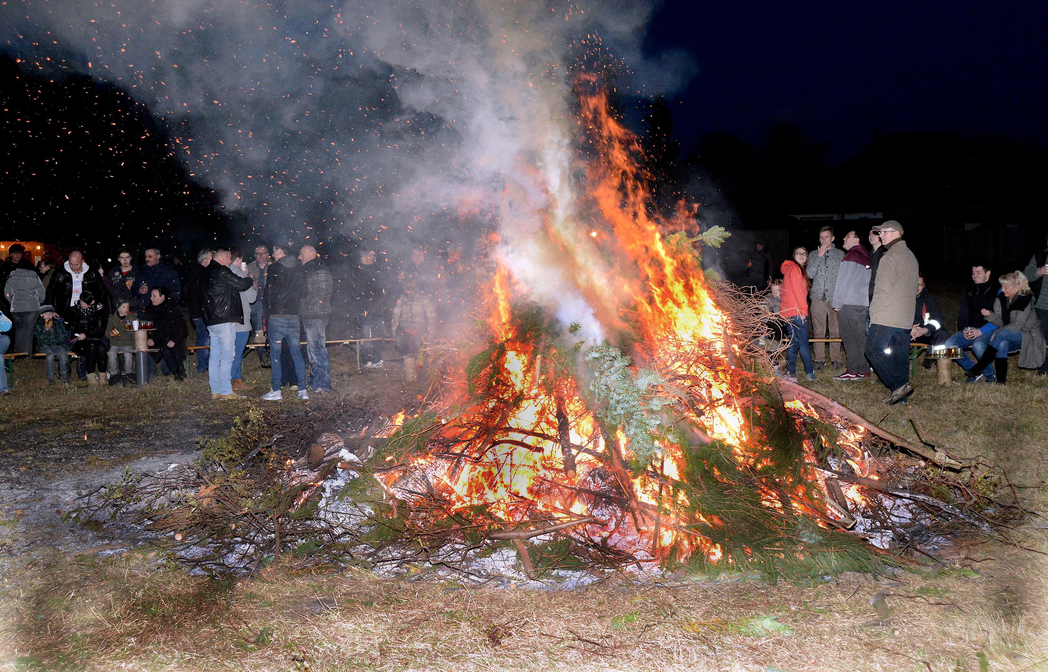 Das Landeszentrum Wald Sachsen-Anhalt ruft ab Sonnabend, 20. April, die Waldbrandgefahrenstufe 3 für den Burgenlandkreis aus.