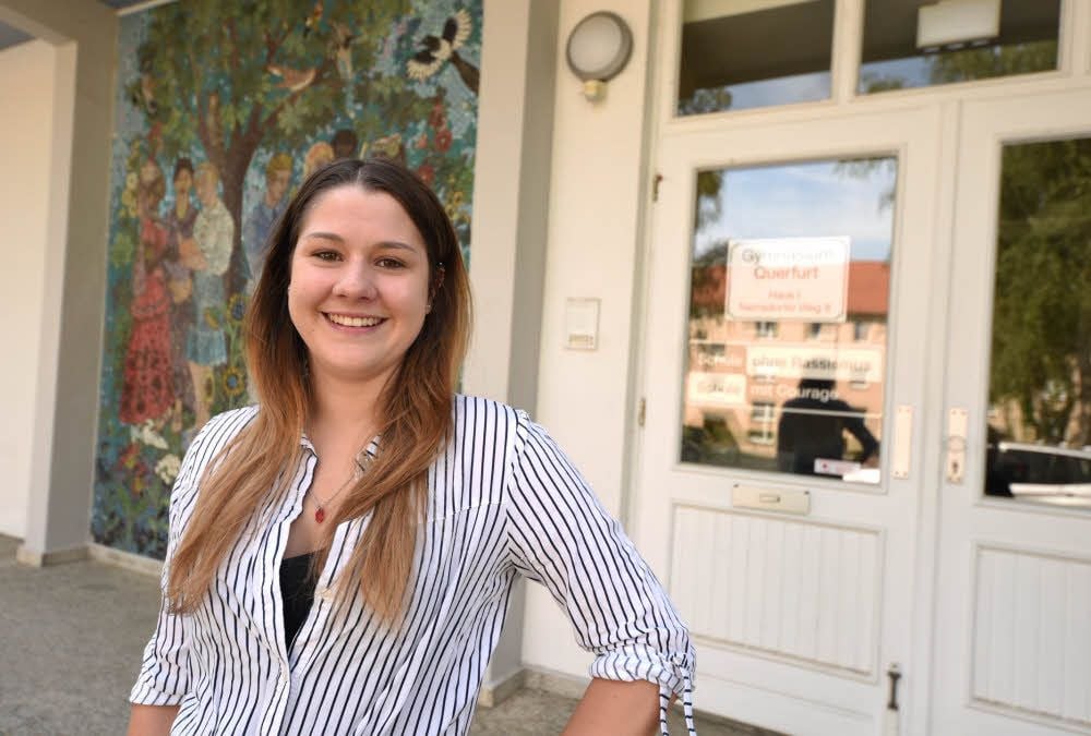 Die Abiturientin Isabelle Müller hat sich auf Namenssuche für das Gymnasium Querfurt begeben.