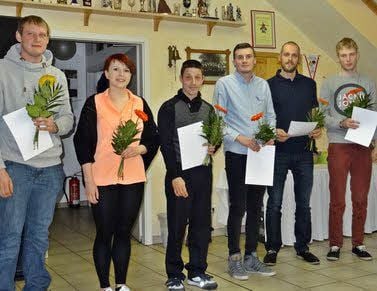 Sechs neue Mitstreiter hat die Feuerwehr jetzt.