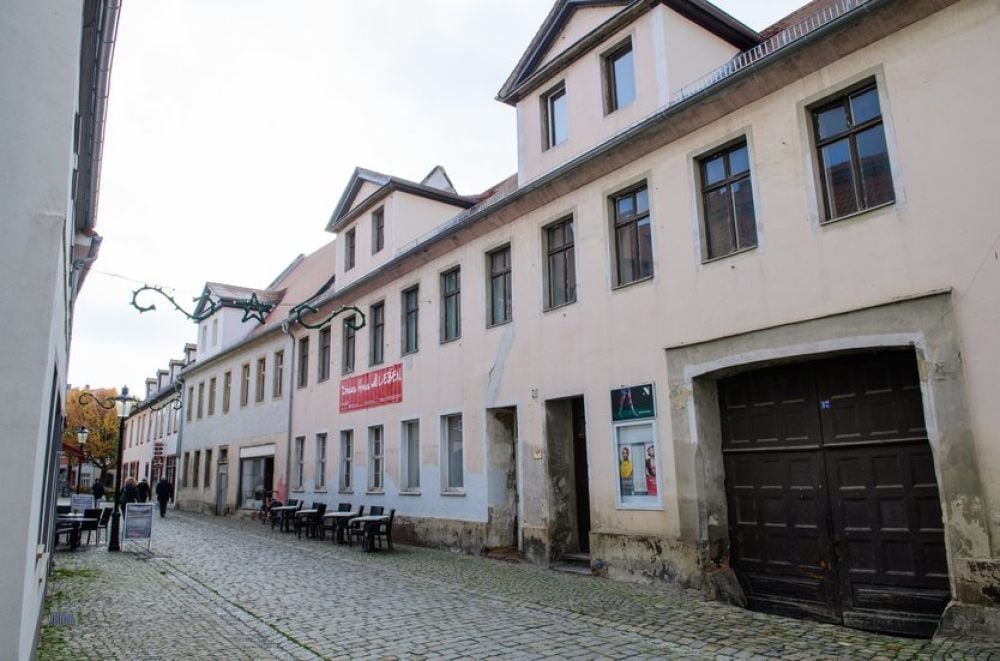 Noch macht die langgezogene Fassade am Steinweg einen schlechten Eindruck. Dies soll sich aber in den kommenden zwei bis drei Jahren ändern.