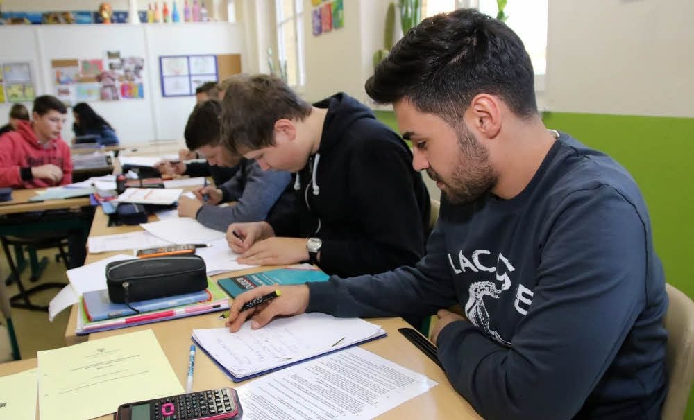 Trotz Lehrerstreik: An der Thomas-Müntzer-Schule in Sangerhausen läuft die Prüfungsvorbereitung.