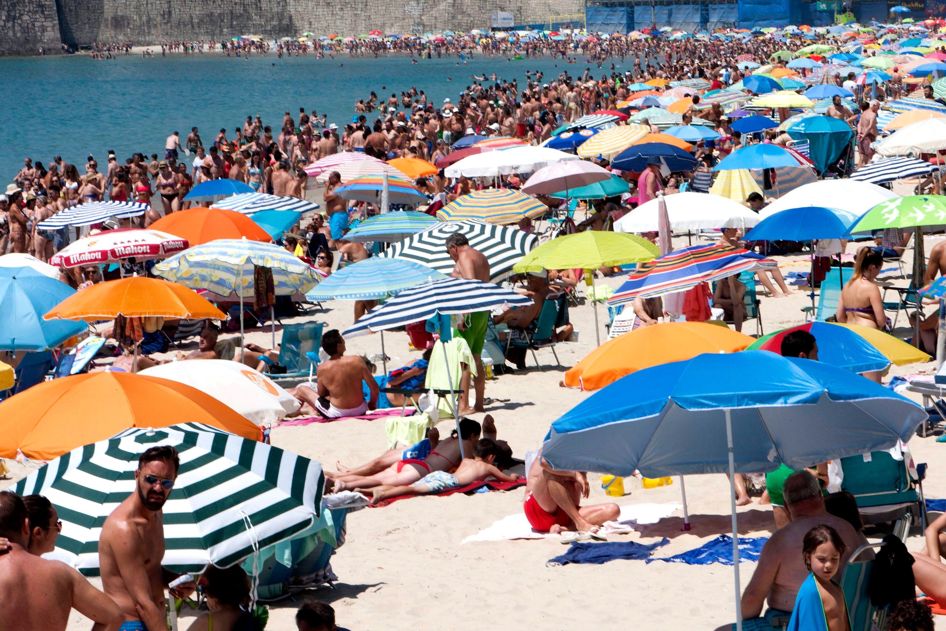 Der Sommer ist da, und damit auch jede Menge Sommermythen. Wir gehen ihnen auf den Grund.