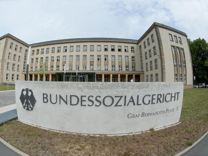 Das Bundessozialgericht hat entschieden: Krankenkassen müssen für den Klinikaufenthalt auch dann bezahlen, wenn sich die Patienten selber ins Krankenhaus einweisen. Foto: Swen Pförtner