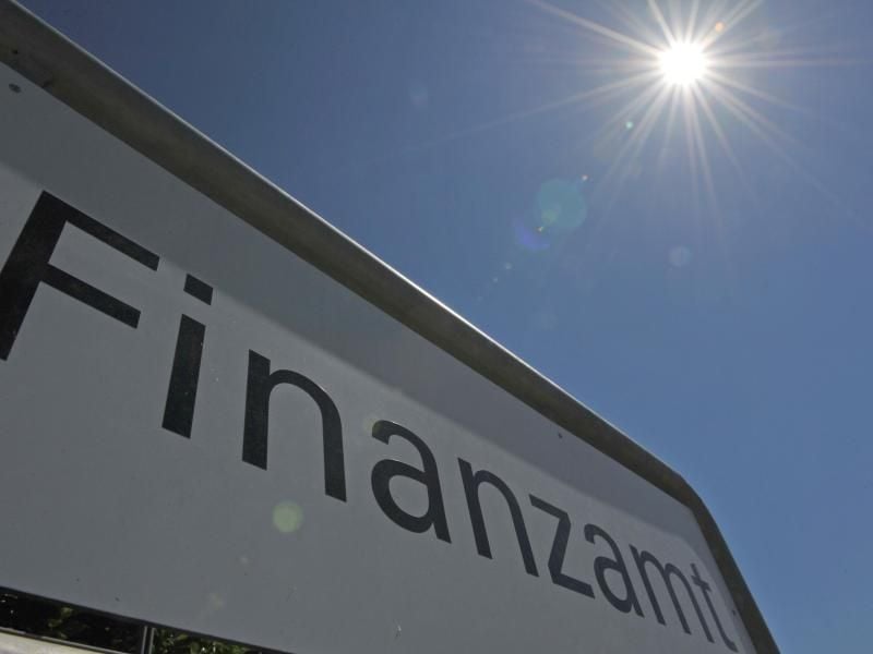 Das Finanzamt verlangt für Steuernachzahlungen in bestimmten Fällen Zinsen. Das letzte Wort wird nun das Bundesverfassungsgericht haben, das in zwei Verfahren über diese Angelegenheit entscheiden muss. Foto: Patrick Seeger
