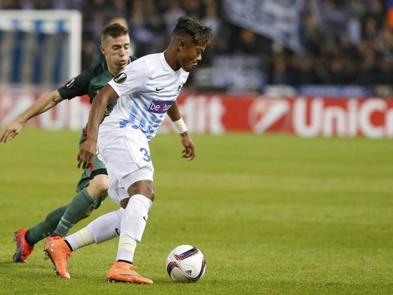 Leon Bailey (r) wurde von Bayer Leverkusen als Verstärkung geholt. Foto: Julien Warnand