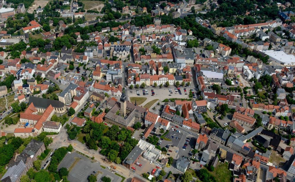 Zeitz von oben. Die Luftaufnahme entstand im Jahr 2018.
