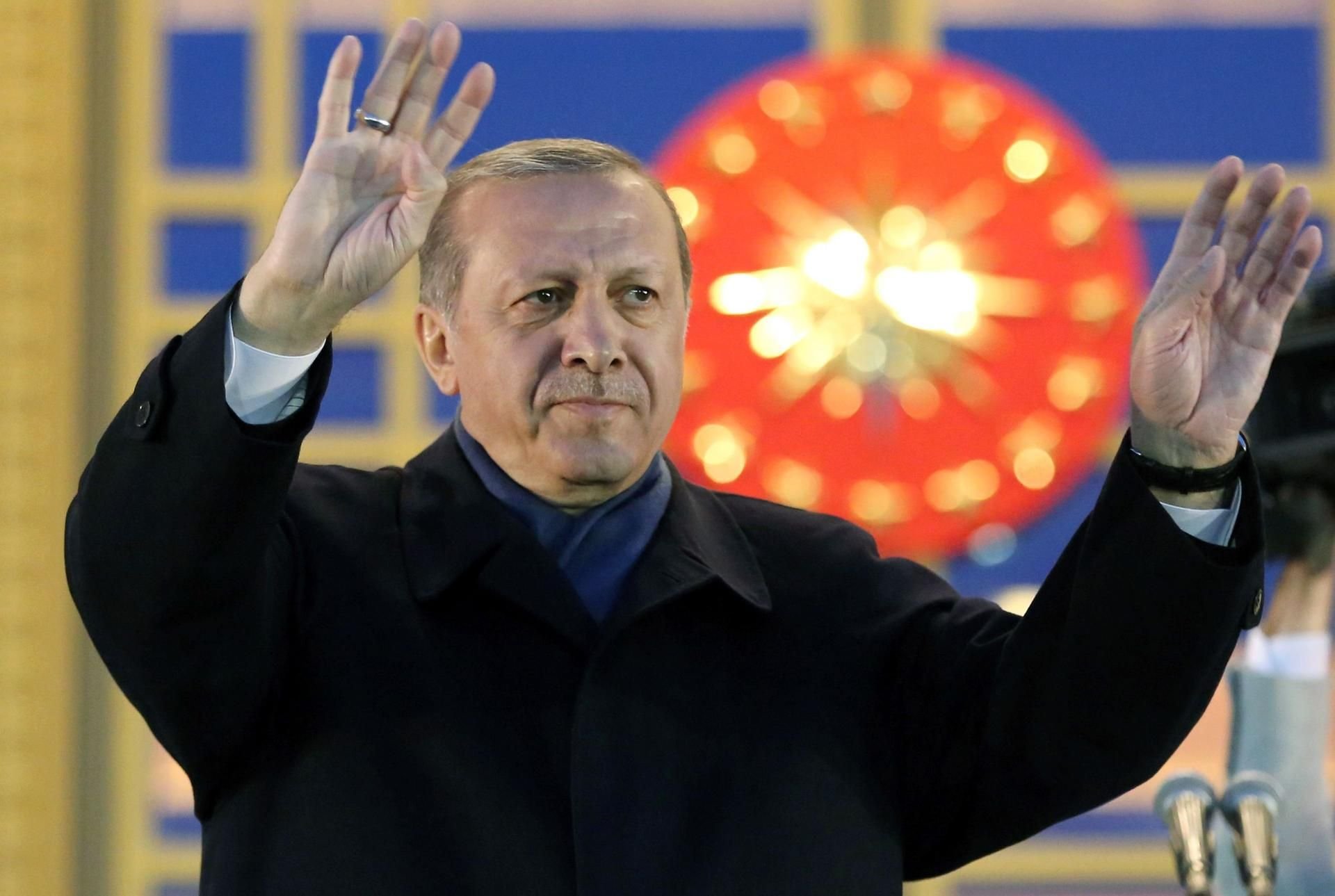 Die türkische Regierung wird aufgefordert die Manipulationsvorwürfe zu untersuchen.
