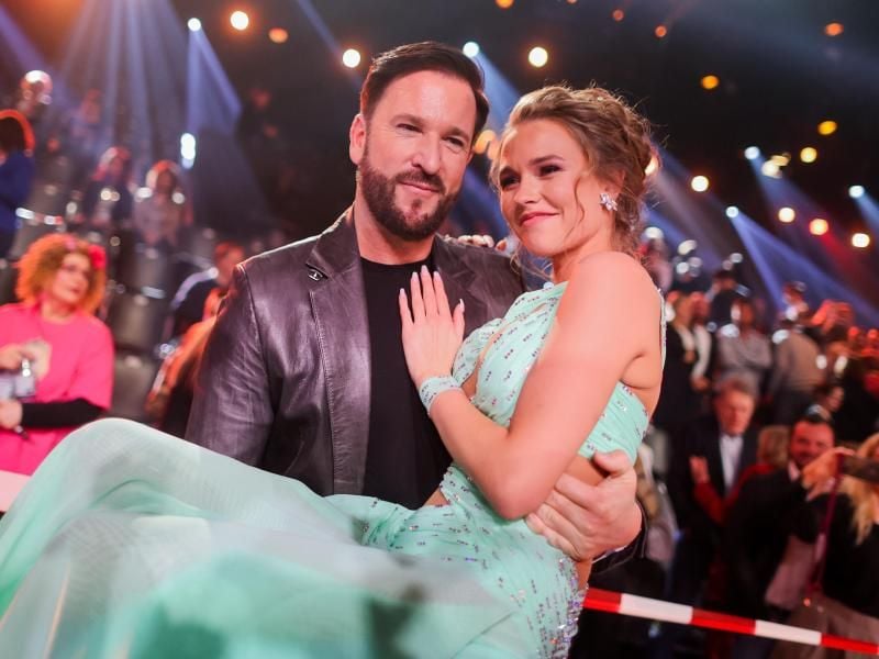 Sie haben Ja gesagt: Laura Müller und Michael Wendler.