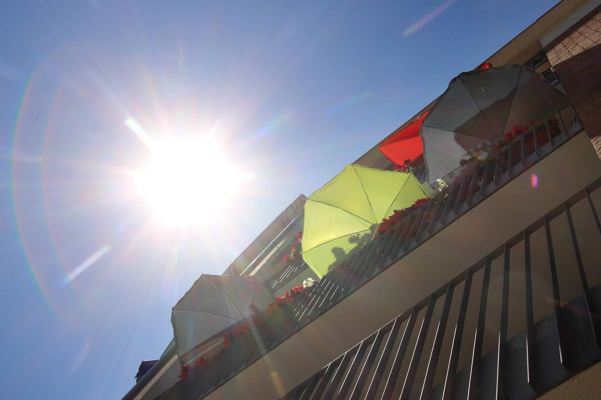 Urlaub auf Balkonien - im kommenden Sommer für Deutsche ein Muss.