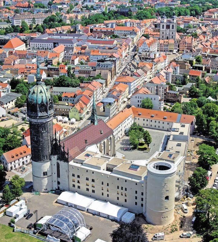 Im Zuge des Reformationsjubiläums wurde am Schlosskirchenensemble in Wittenberg kräftig investiert.