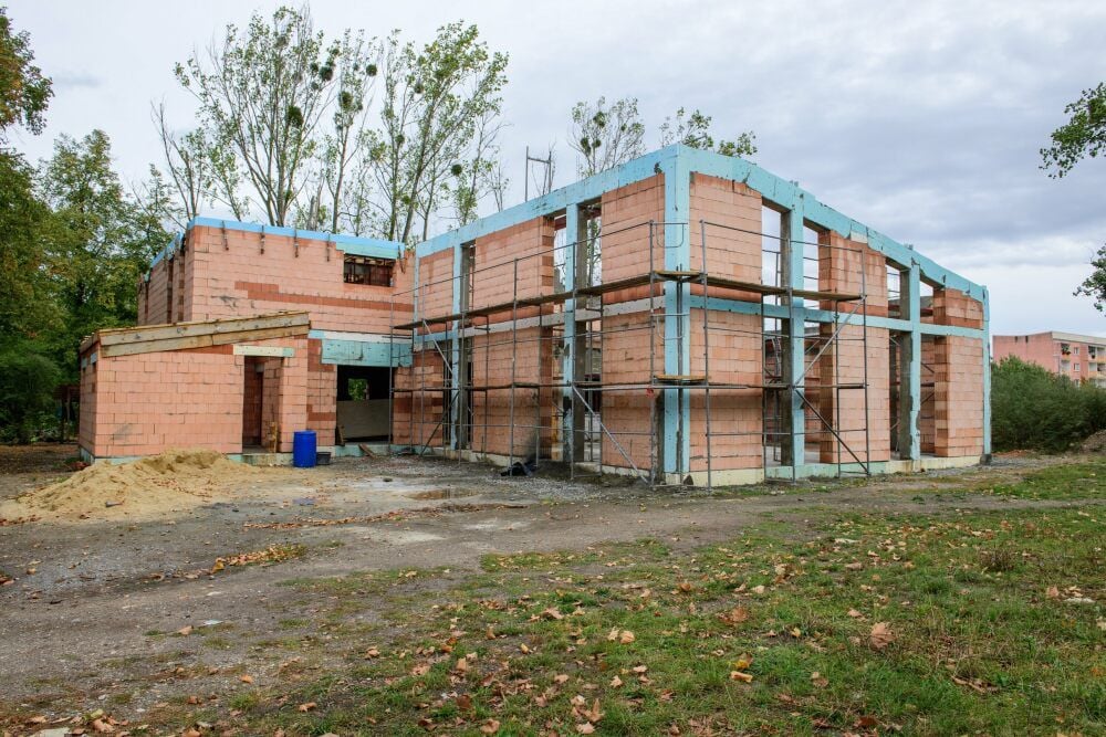 Drei Etagen mit insgesamt 600 Quadratmetern, unter anderem für den Gebetsraum und eine Wohnung, sollen im kommenden Jahr fertiggestellt sein.