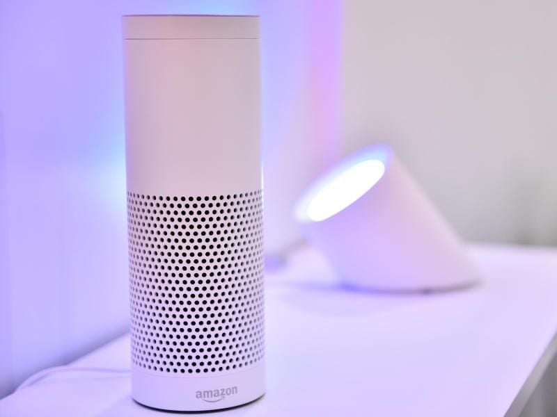 Der Lautsprecher Amazon Echo auf der Internationalen Funkausstellung in Berlin. Foto: Britta Pedersen