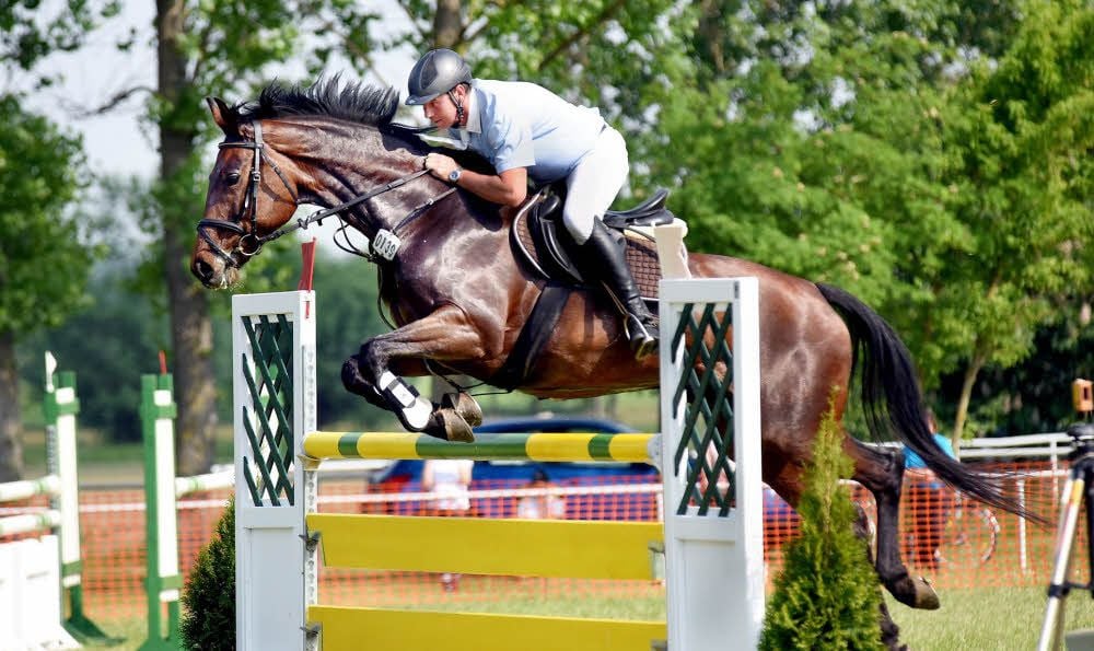 Zum 40. Mal findet am Wochenende das Reitturnier in Könderitz statt. Stefan Gentzsch war letztes Jahr Zweiter und gehört zu den Favoriten.