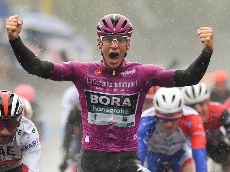 Im Regen von Terracina feiert Pascal Ackermann seinen zweiten Etappensieg beim 102. Giro d'Italia. Foto: Gian Mattia D'alberto/Lapresse via ZUMA Press
