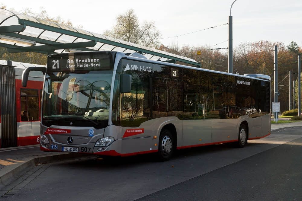 Busse der Linie 21