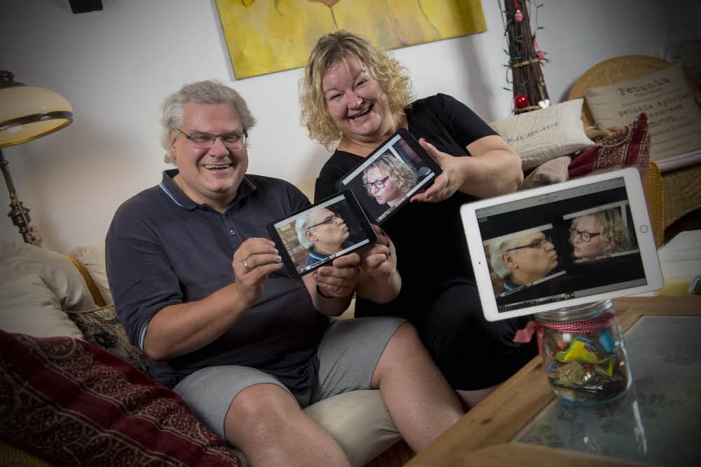 Jana und Henning Krupik-Anacker aus Halle haben sich bereits 2002 im Internet gefunden. Die Liebe wuchs, acht Jahre später heirateten sie.