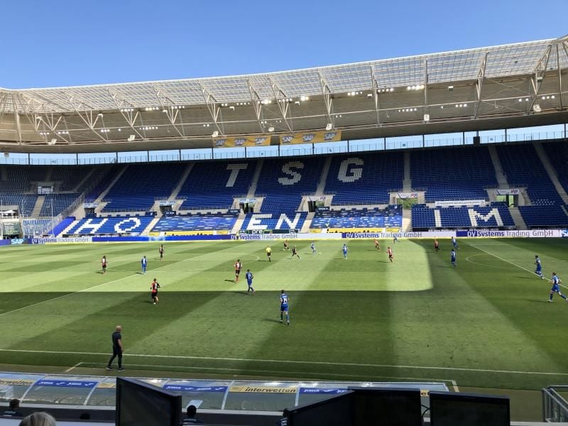 Beim Europa-League-Spiel der TSG 1899 Hoffenheim gegen Roter Stern Belgrad sind keine Zuschauer zugelassen. Foto: Patrick Reichardt/dpa-Pool/dpa