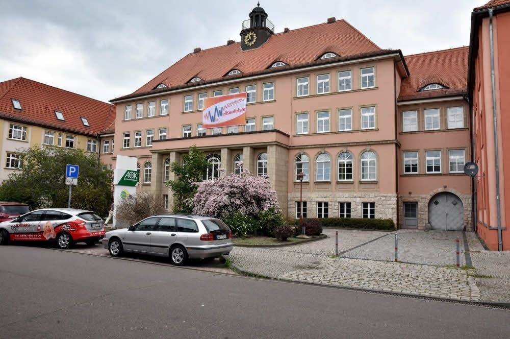 In diesem Haus in der Schillerstraße in Weißenfels entsteht das neue Medizinische Versorgungszentrum.