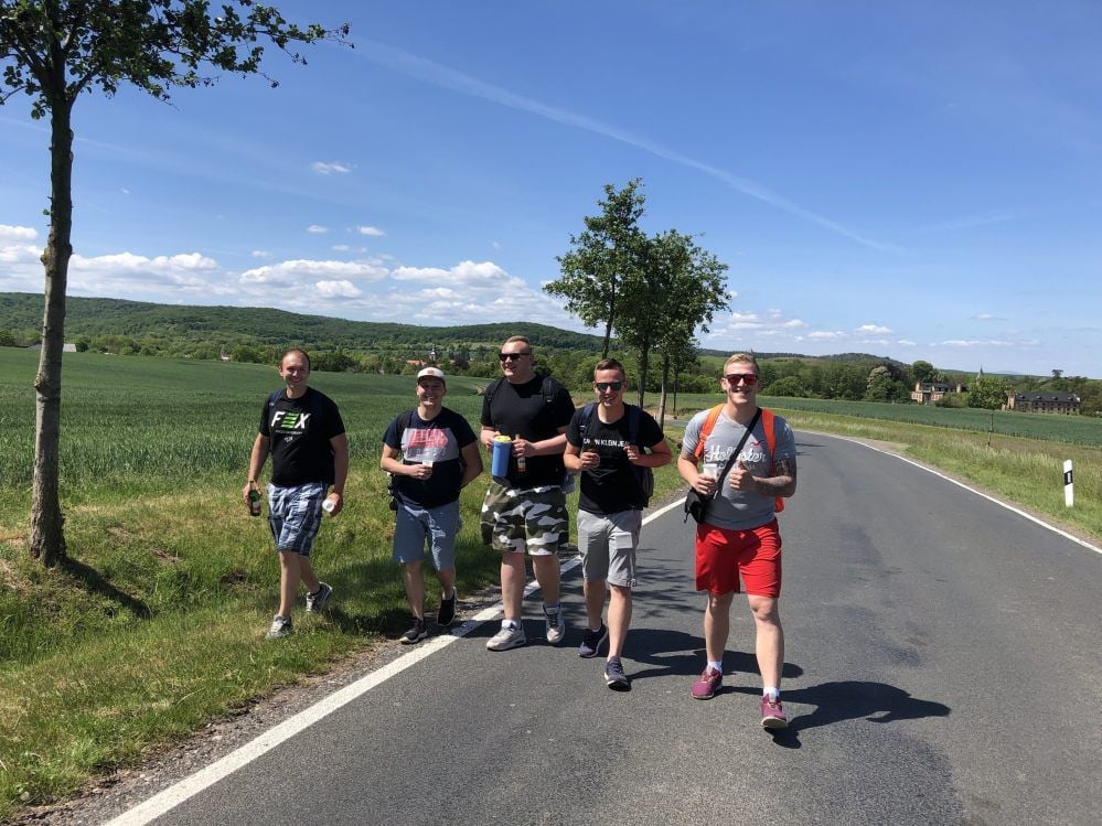 Wandern von Meisdorf nach Ermsleben: Raik Bachor, Max Scheibe, Christian Krone, „Matze“ und Kevin.