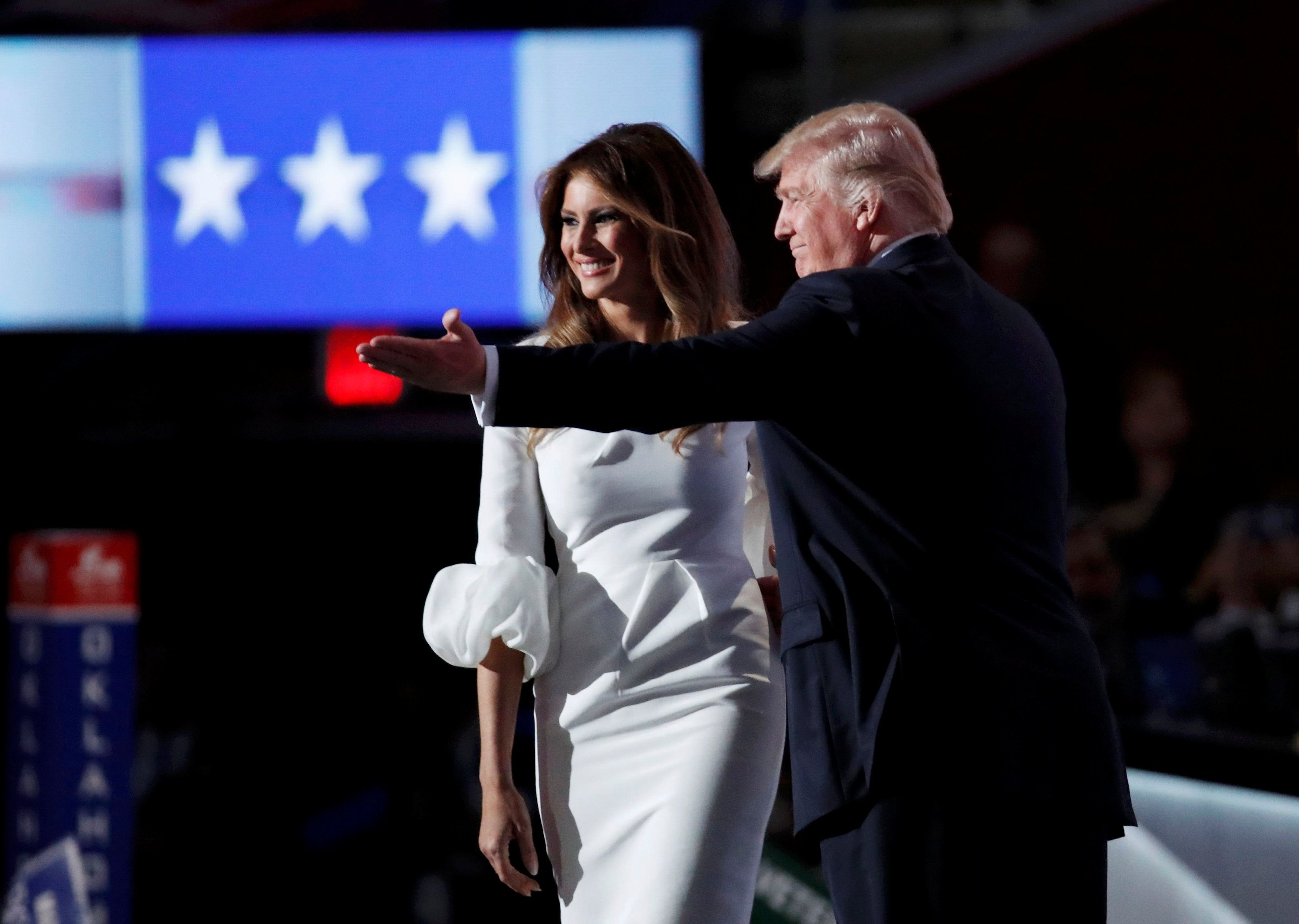 Melania (l.) und Donald Trump