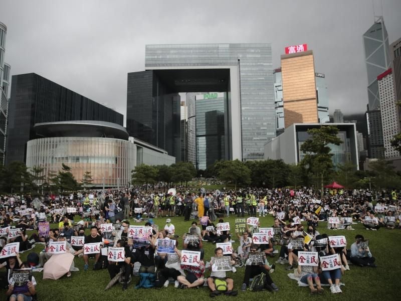 Wegen der Situation in Hongkong will der Iran sein WM-Qualifikation auf neutralem Boden austragen. Foto: Jae C. Hong/AP