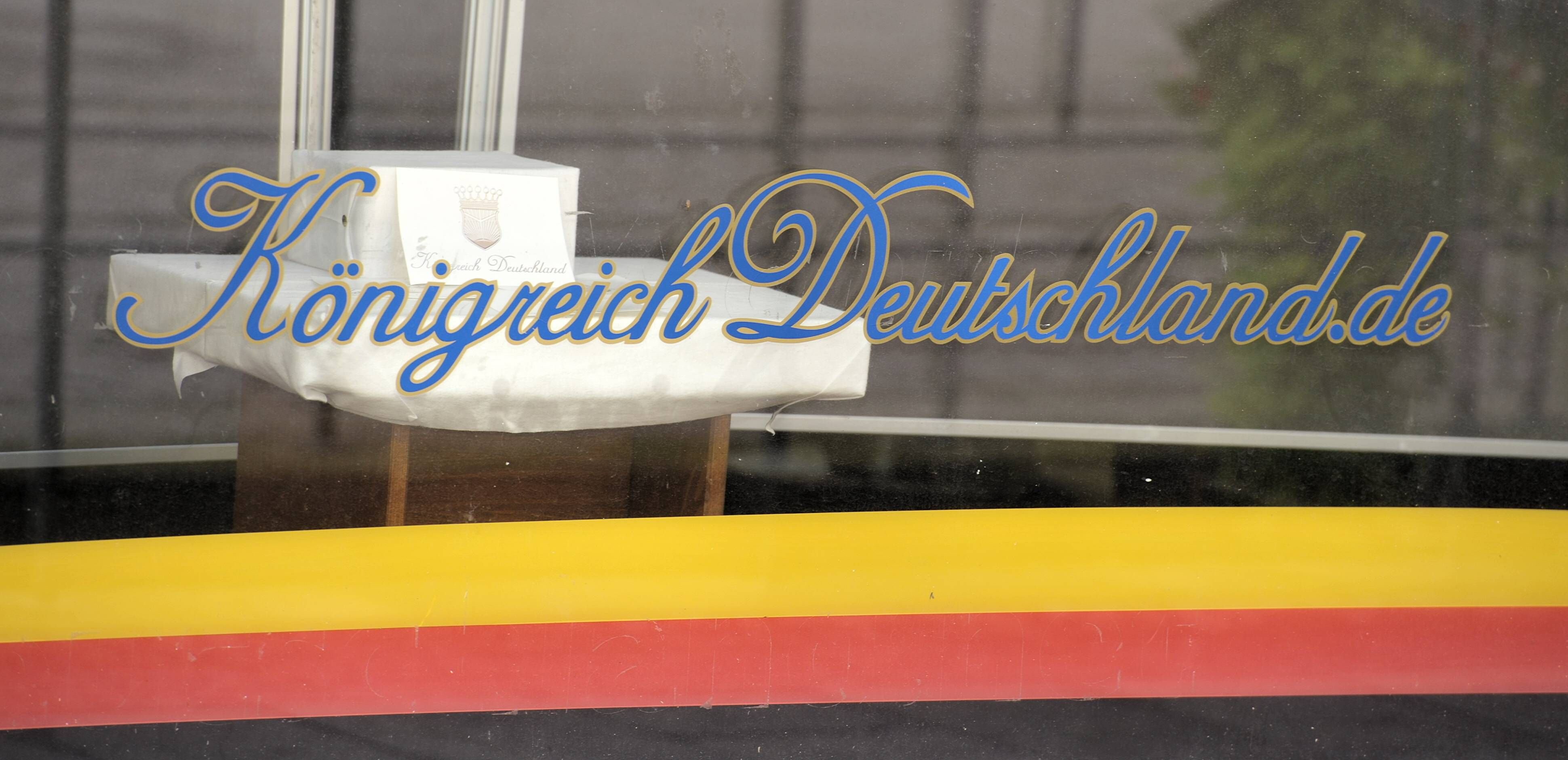 „Reichsbürger“ erkennen die Bundesrepublik Deutschland nicht an.