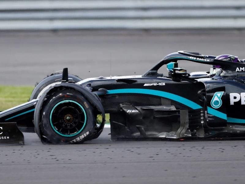 Mercedes-Pilot Lewis Hamilton war vor zwei Wochen in Silverstone der Reifen geplatzt. Foto: Andrew Boyers/Pool Reuters/AP/dpa