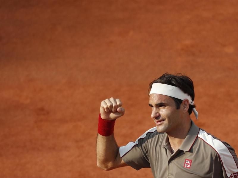 Roger Federer fordert Rafael Nadal heraus. Foto: Jean-Francois Badias/AP