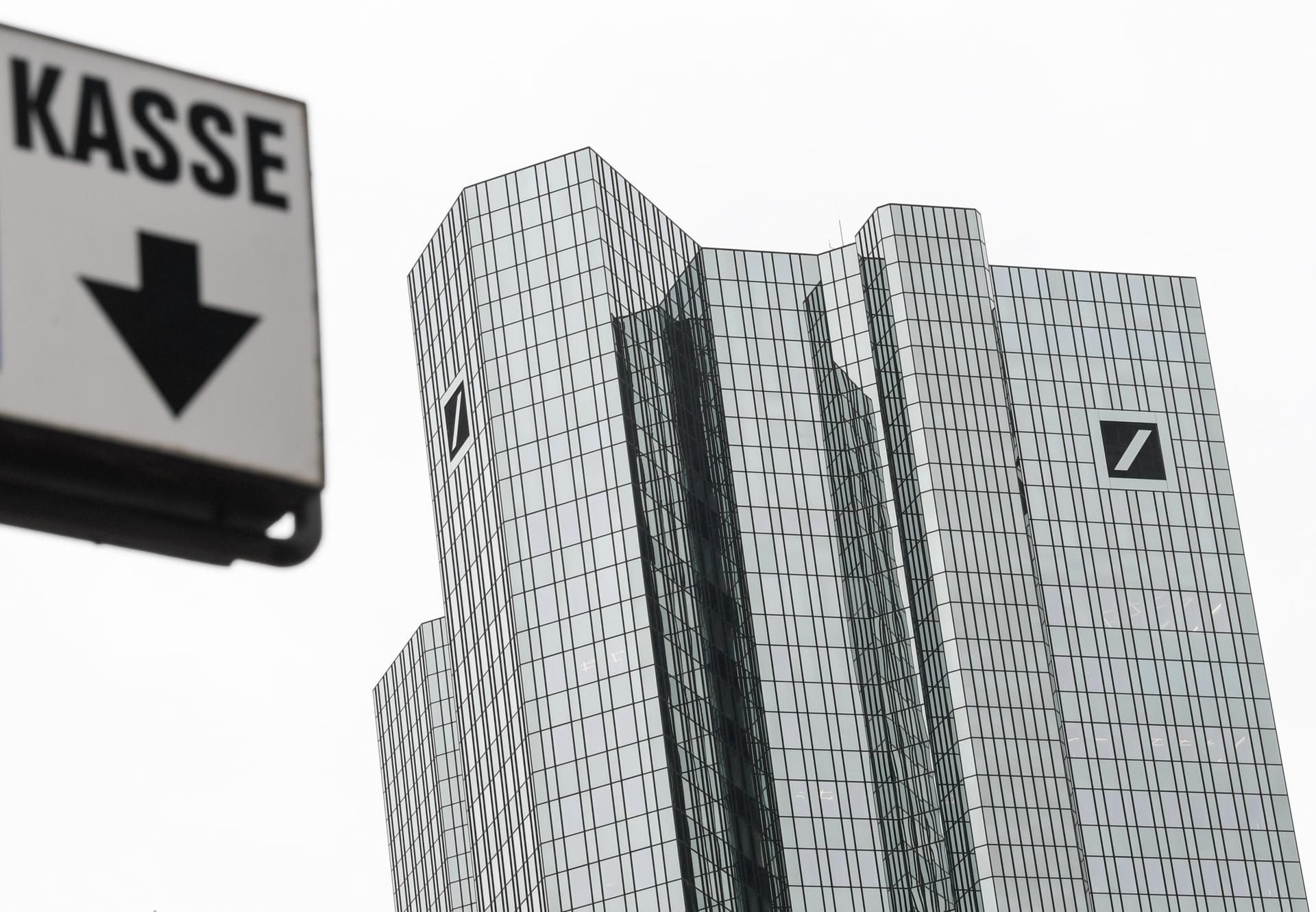 Die Deutsche Bank hat aus Versehen 28 Millionen auf ein falsches Konto überwiesen. (Symbolbild)