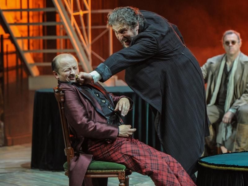 Großer Jubel für die Sänger - Norbert Ernst (l-r) als Loge, Michael Kraus als Alberich und Simon Neal als Wotan. Foto: Hans Joerg Michel