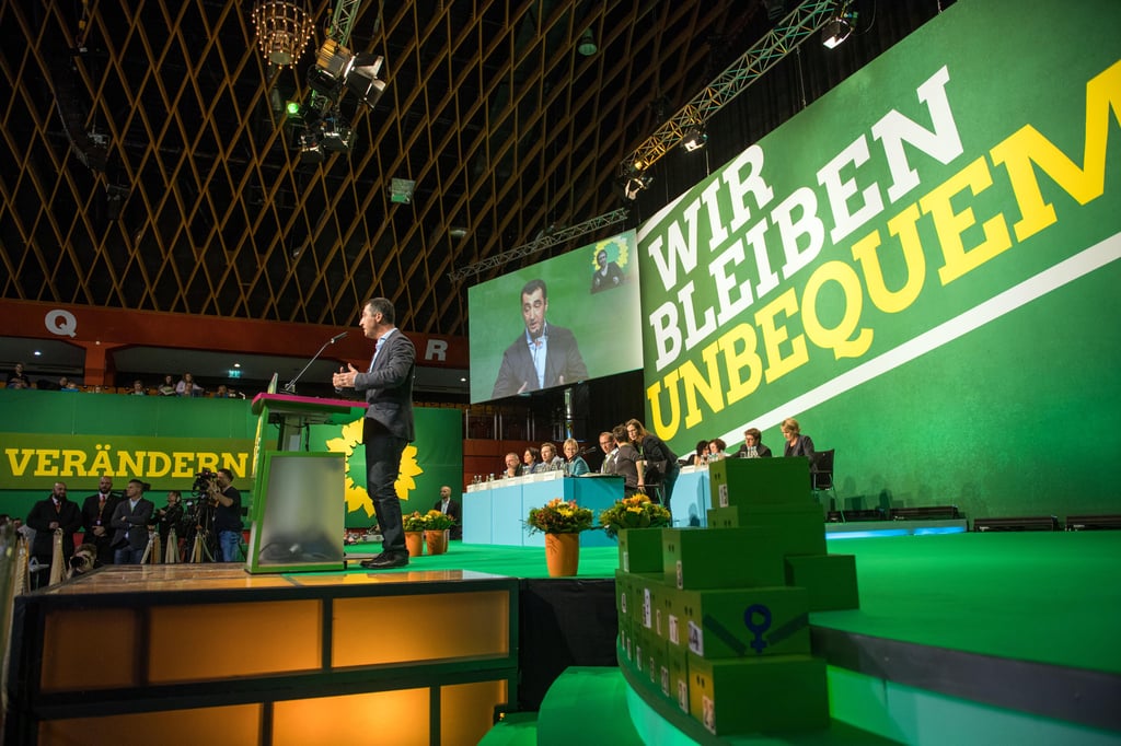Der Bundesvorsitzenden der Grünen, Cem Özdemir, bei seiner Rede auf dem Bundesparteitags seiner Partei in Münster.