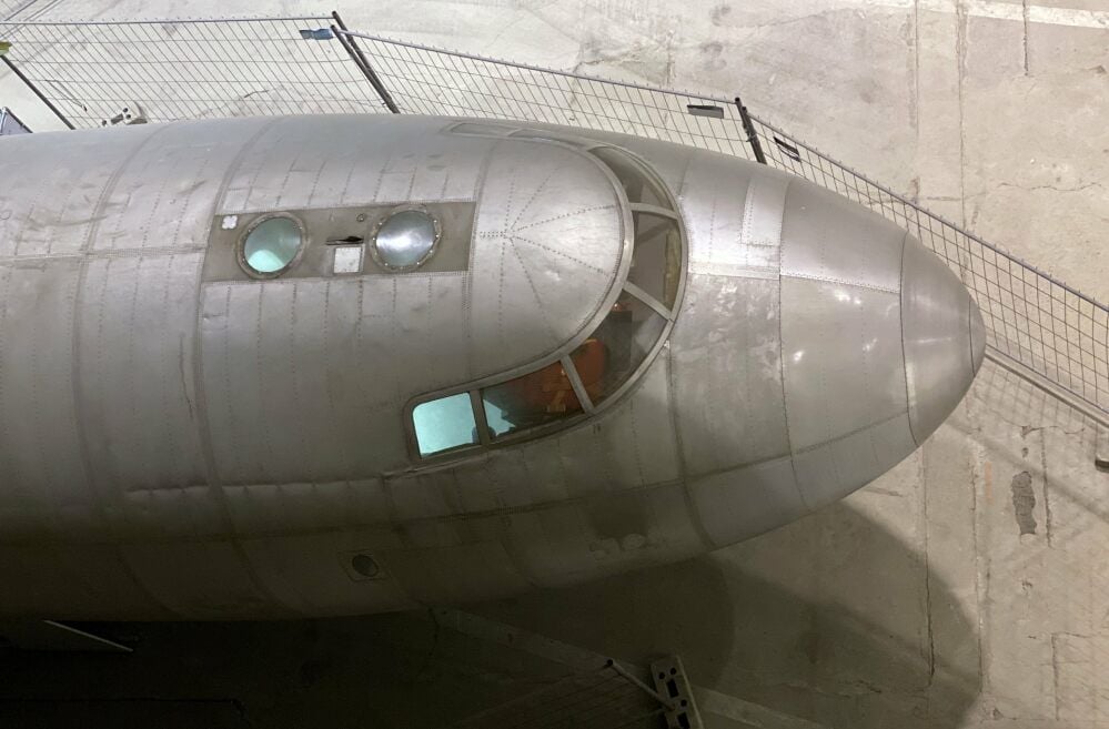Der letzte erhaltene Rumpf des Jets ist in Dresden ausgestellt.