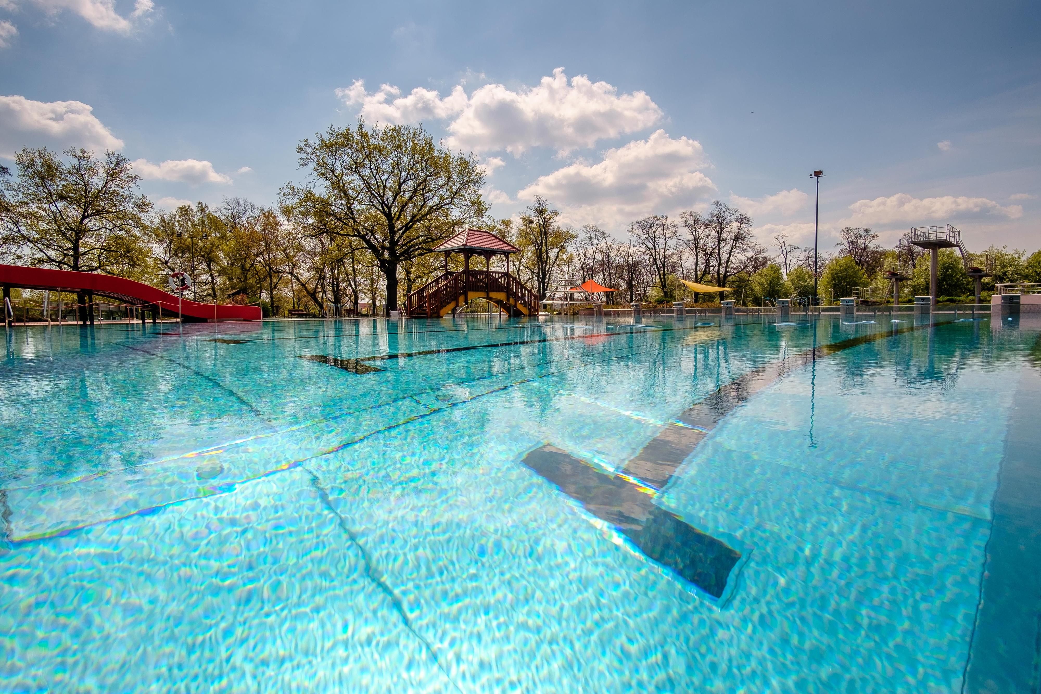Die nächtliche Badeaktion von einem jungen Pärchen im Wittenberger Freibad in Pietseritz blieb nicht unentdeckt.